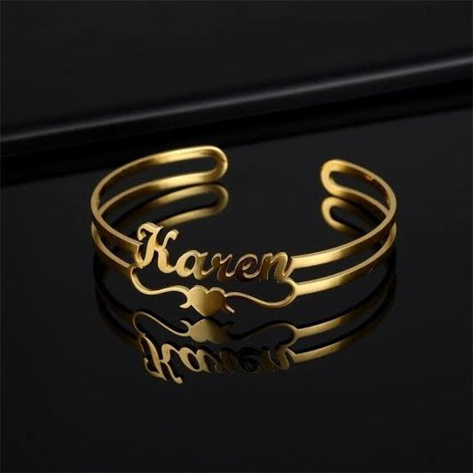 Stylish Personalized Name Bangle with Heart