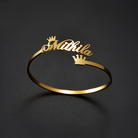Crowned Grace – Personalized Bangle