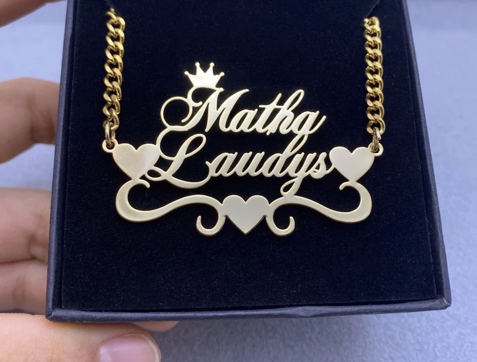 Elegant Personalized Name Necklace with Crown and Hearts